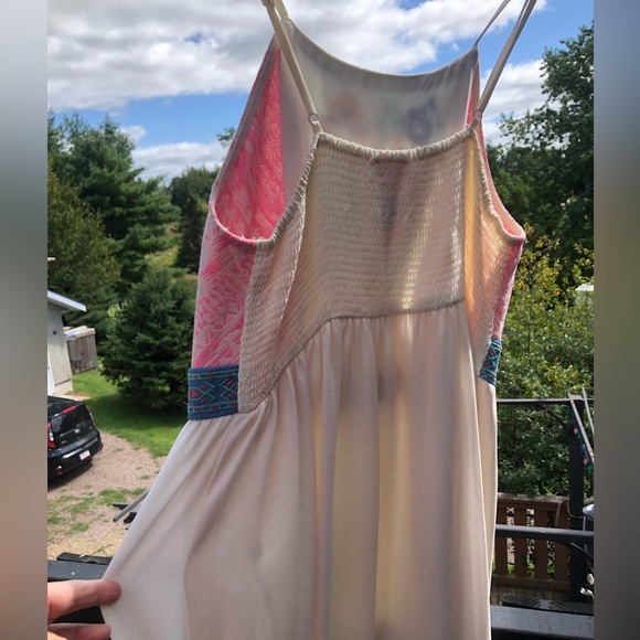 White Flying Tomato floral embroidered maxi dress - Picture 6 of 14